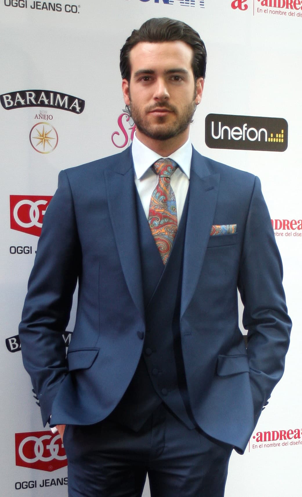 La carrera de Pablo Lyle ha estado llena de éxitos en la televisión mexicana, lo cual lo ha llevado a ganarse el respeto del público. Muchos de sus fans resultaron sorprendidos al enterarse del episodio violento que protagonizó en Miami y están a la expectativa de su proceso judicial.