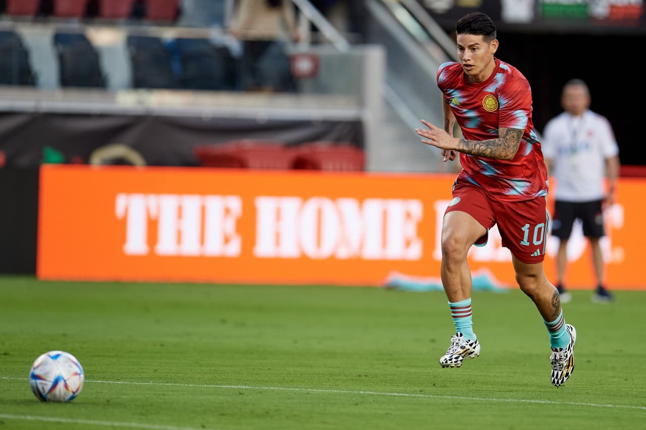 ¡Llenos de dudas! México no supo mantener una ventaja de dos goles y Colombia vino de atrás para llevarse el triunfo con un golazo de Wilmer Barrios.