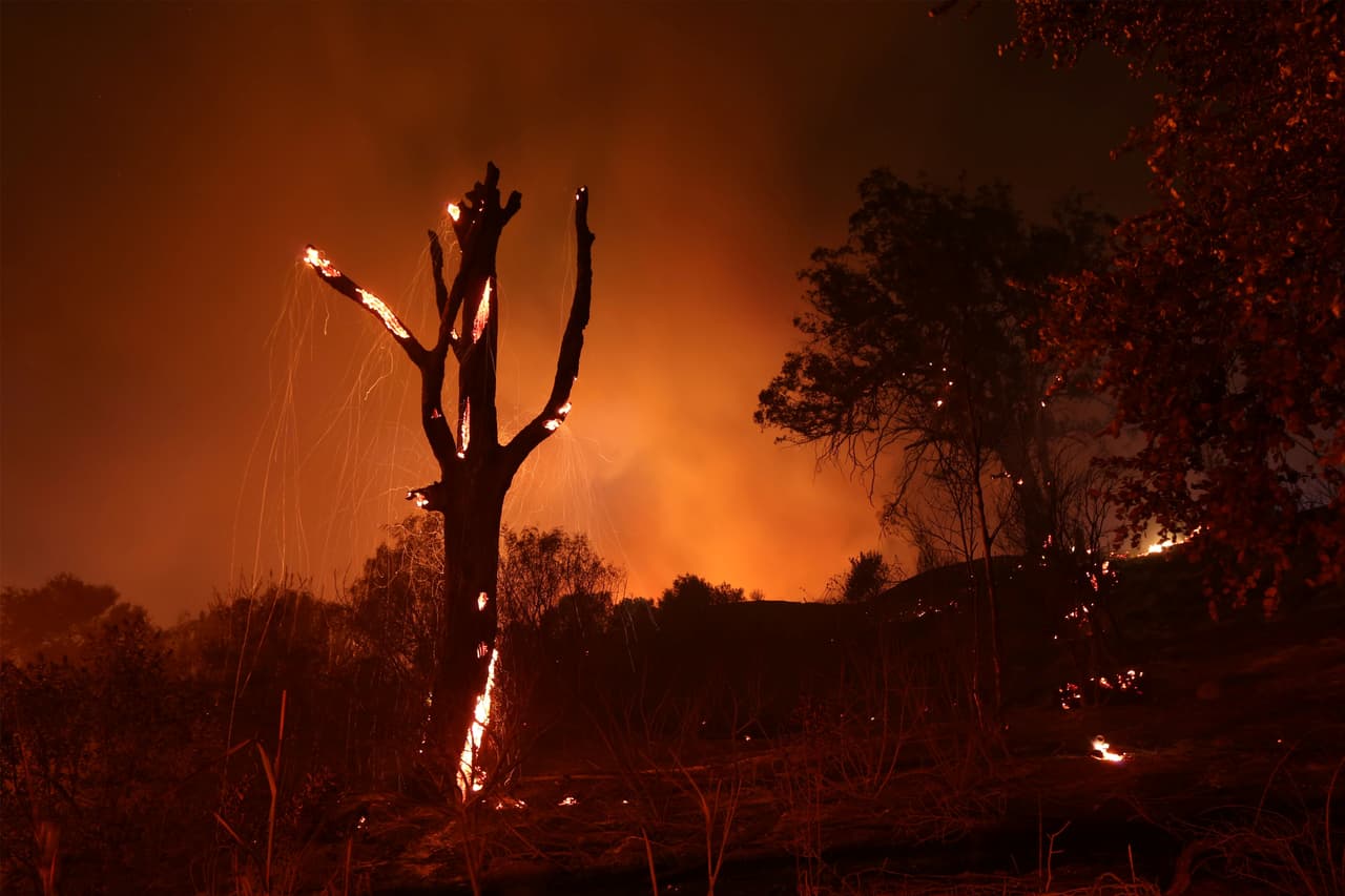Más de 4,000 acres en apenas horas: un nuevo incendio se expande rápidamente en Santa Bárbara, California