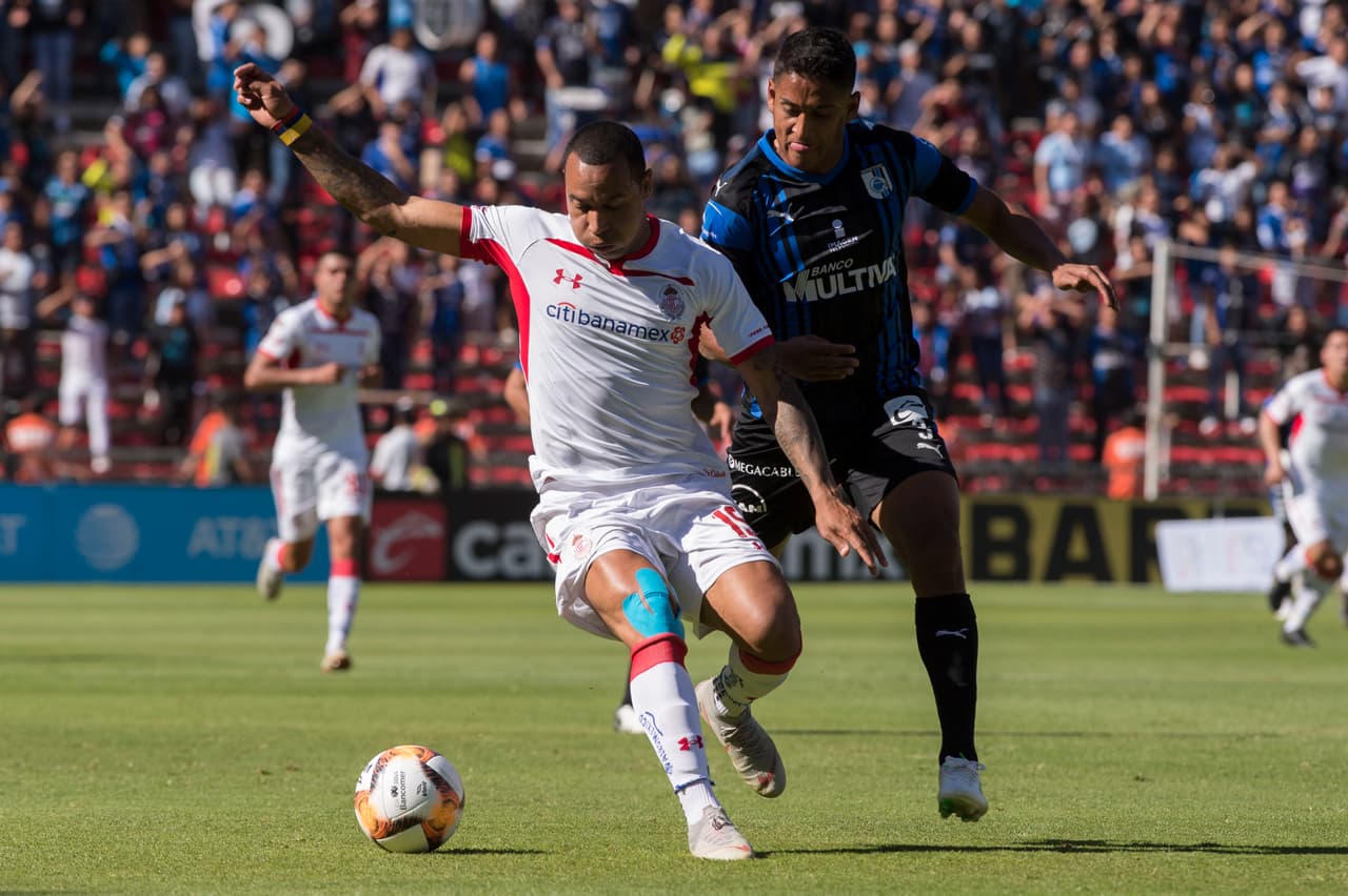 Toluca no pudo consumar la victoria en el estadio Corregidora y solamente le alcanzó para rescatar un punto ante Querétaro.