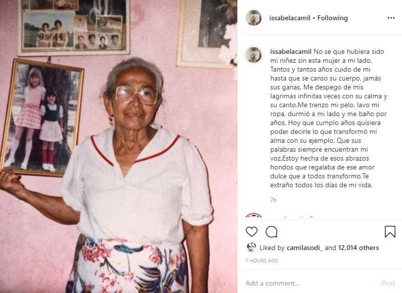 "No sé qué hubiera sido mi niñez
<b>sin esta mujer a mi lado</b>. Tantos y tantos años cuido de mí hasta que se cansó su cuerpo, jamás sus ganas", escribió al inicio de su mensaje en Instagram.
<br>