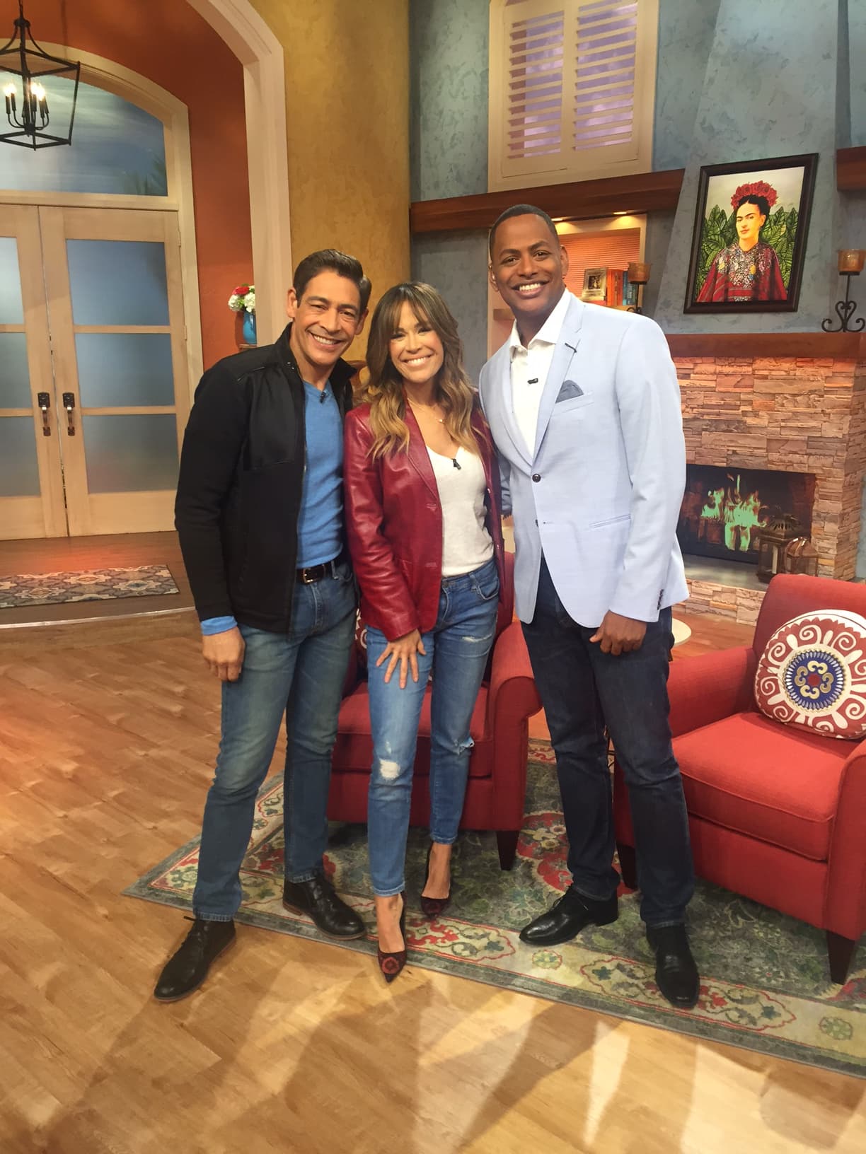 ¡Johnny, Karla y Bolivar Varela son grandes amigos!