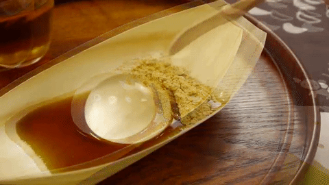 ¿Qué es y con qué se come el Mizo Shingen Mochi? (aka pan de agua japonés)