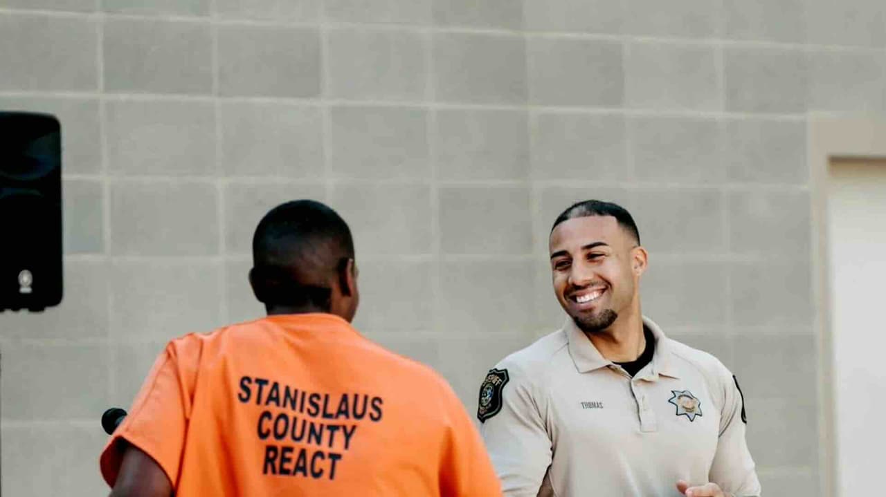 Programa en California ayuda a exreclusos a graduarse y reinsertarse con apoyo del estado