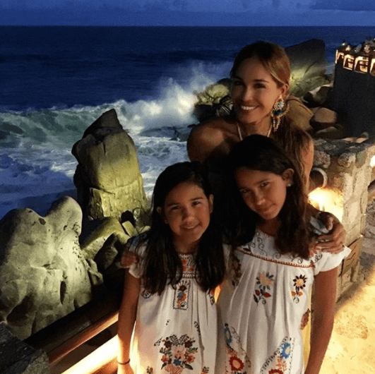 Antonella y Michaella han heredado de su mamá su cultura y tradiciones.