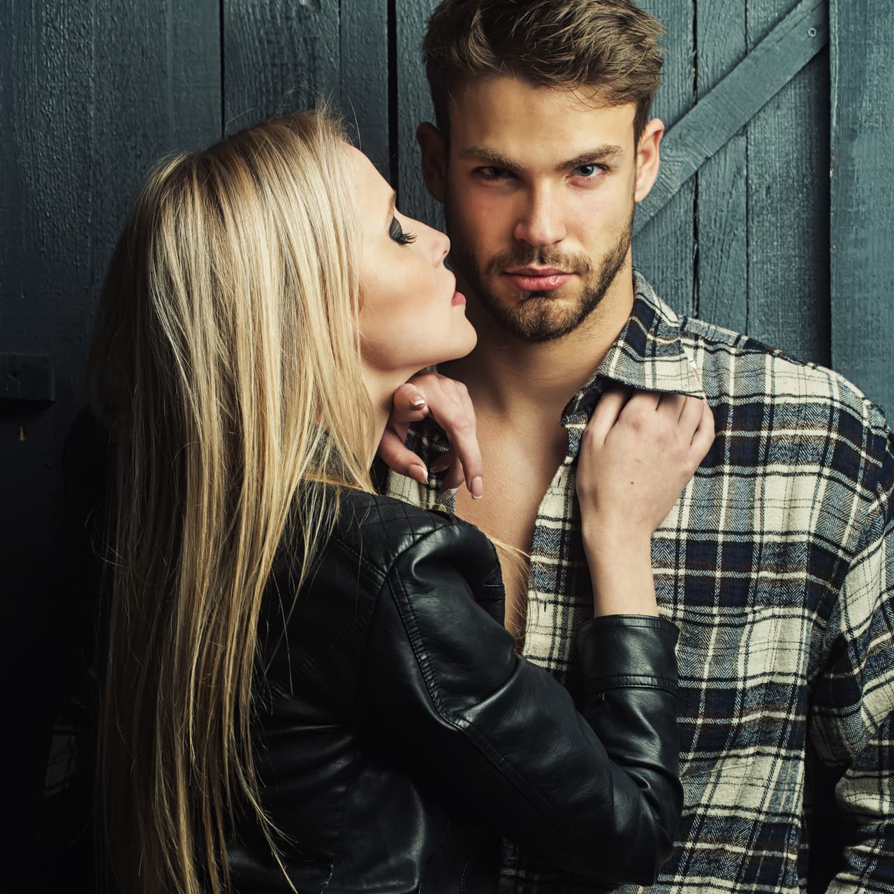 Peligros que debes evitar: Enredarte emocional o sentimentalmente con alguien que no vale la pena y que en el pasado te causó dolores de cabeza y una mala experiencia sentimental. Profesor Zellagro