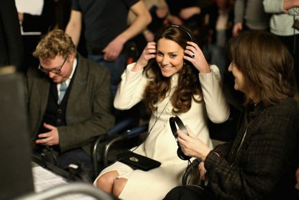 Observó cómo se graba una escena en vivo.
