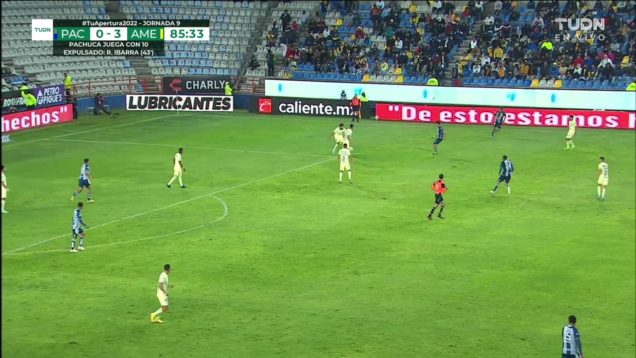 ¡TIRO ATAJADO! disparo por Miguel Tapias.