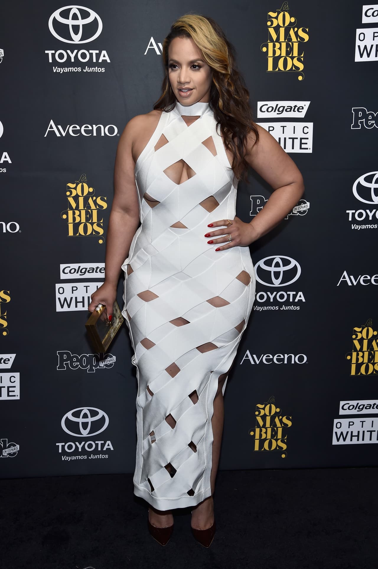 Dascha Polanco, de 'Orange is the New Black', llegó a la fiesta de los 50 más bellos de People en Español.