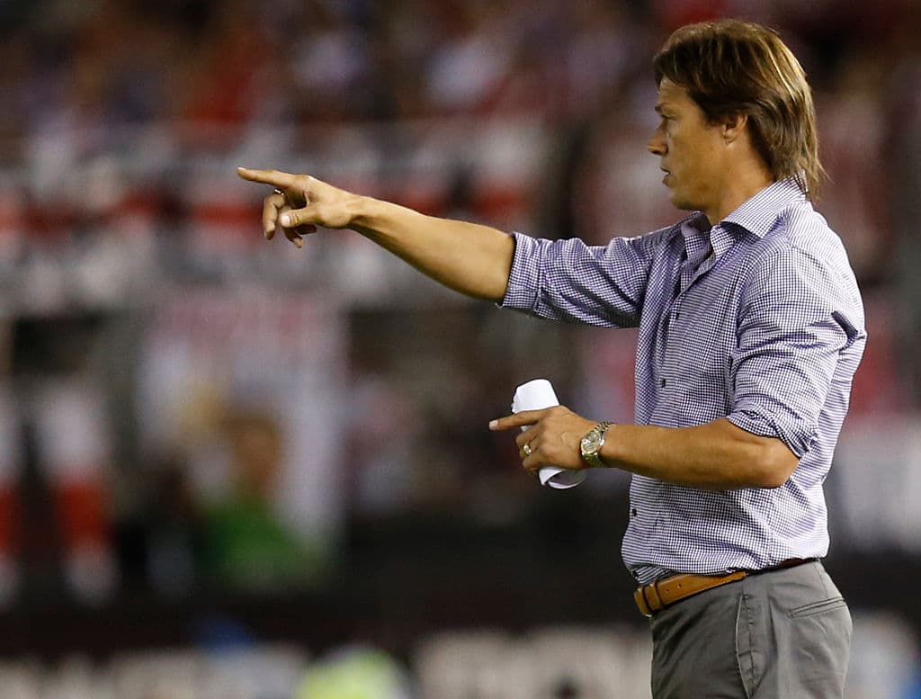 Almeyda logró darle a Banfield un camino ganador y fue campeón de la Segunda División, con lo que generó el interés de muchos equipos al ser su segundo título en ese torneo.