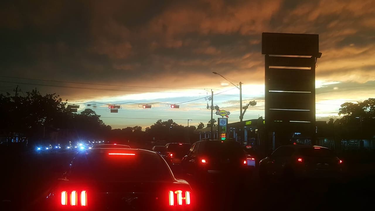 Foto tomada por Marilyn Fernandez cerca de la intersección de las calles Woodforest y Normandy al este de Houston.
