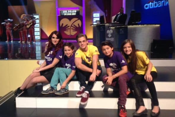 Daniel Arenas, Maite Perroni, Prince Royce y más compartieron fotos personales de su experiencia en el escenario y tras bambalinas de Teletón USA 2014