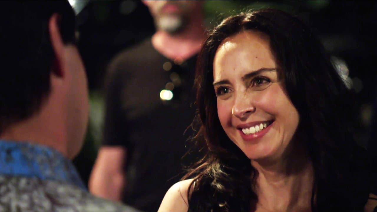 <b><a href="https://www.univision.com/series/el-chapo/el-chapo-joaquin-guzman-loera-y-la-actriz-vanessa-espinoza-se-vieron-cara-a-cara-por-primera-vez-escena-del-dia-video">Estaba frente a la actriz que tanto admiraba y que le había robado el corazón</a></b>.