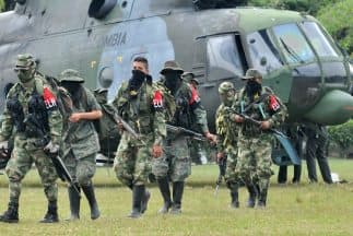 ELN se atribuye ataque a patrulla en Colombia que dejó 18 muertos
