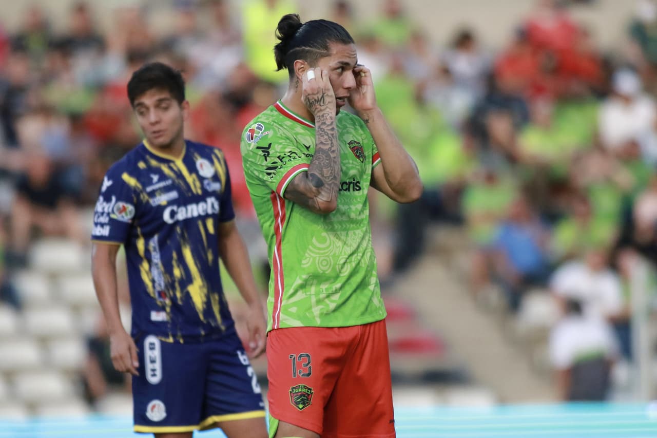 Un gol de Alan Medina al 57’ le permitió a FC Juárez rescatar el empate en casa ante el Atlético San Luis en duelo adelantado de la Jornada 16 del Apertura 2022. Previamente, Sabin Merino había adelantado a los visitantes por la vía de los 11 pasos al 22’.