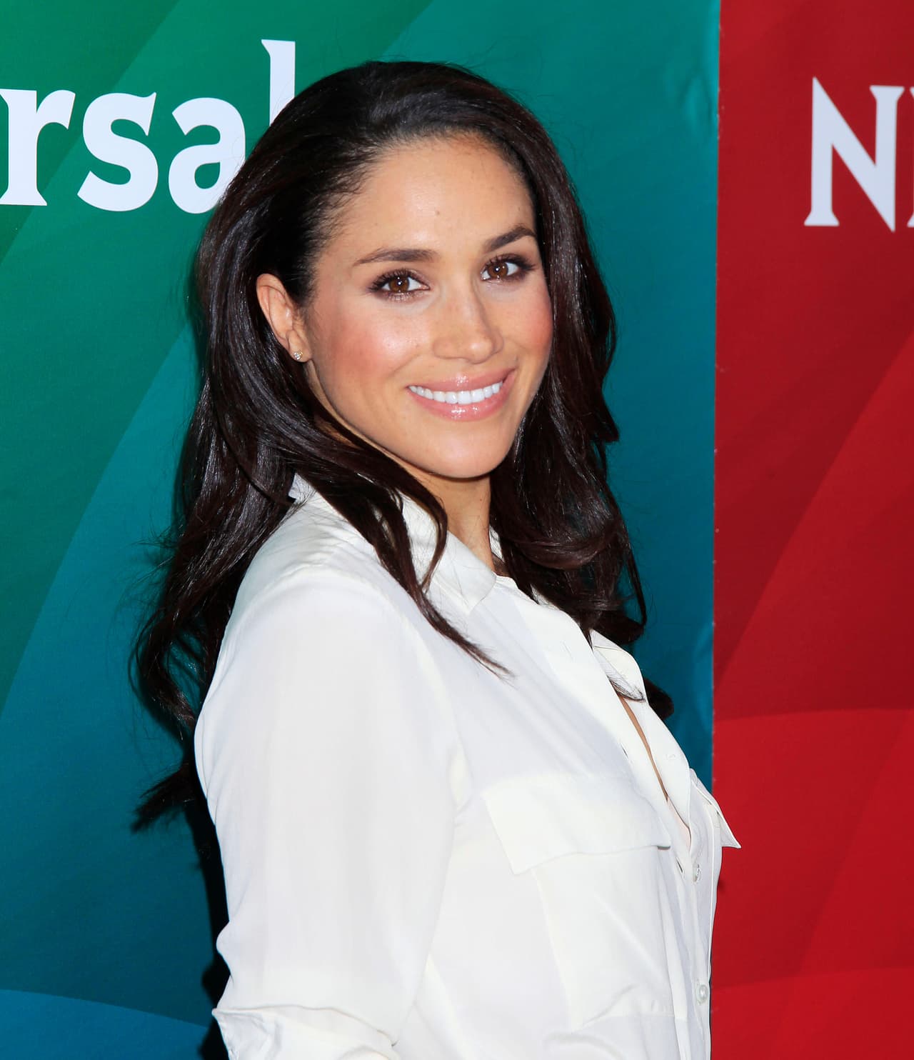 Mike Markle, según citó Daily Mail, habría usado sus influencias para que la ahora integrante de la realeza británica fuera suboficial de prensa en la embajada estadounidense en Argentina, cuando tenía solo 20 años.