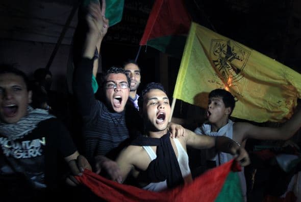 Hamas anunció que el alto el fuego es válido y que han cesado los lanzamientos de cohetes sobre territorio israelí. Ver toda la información .