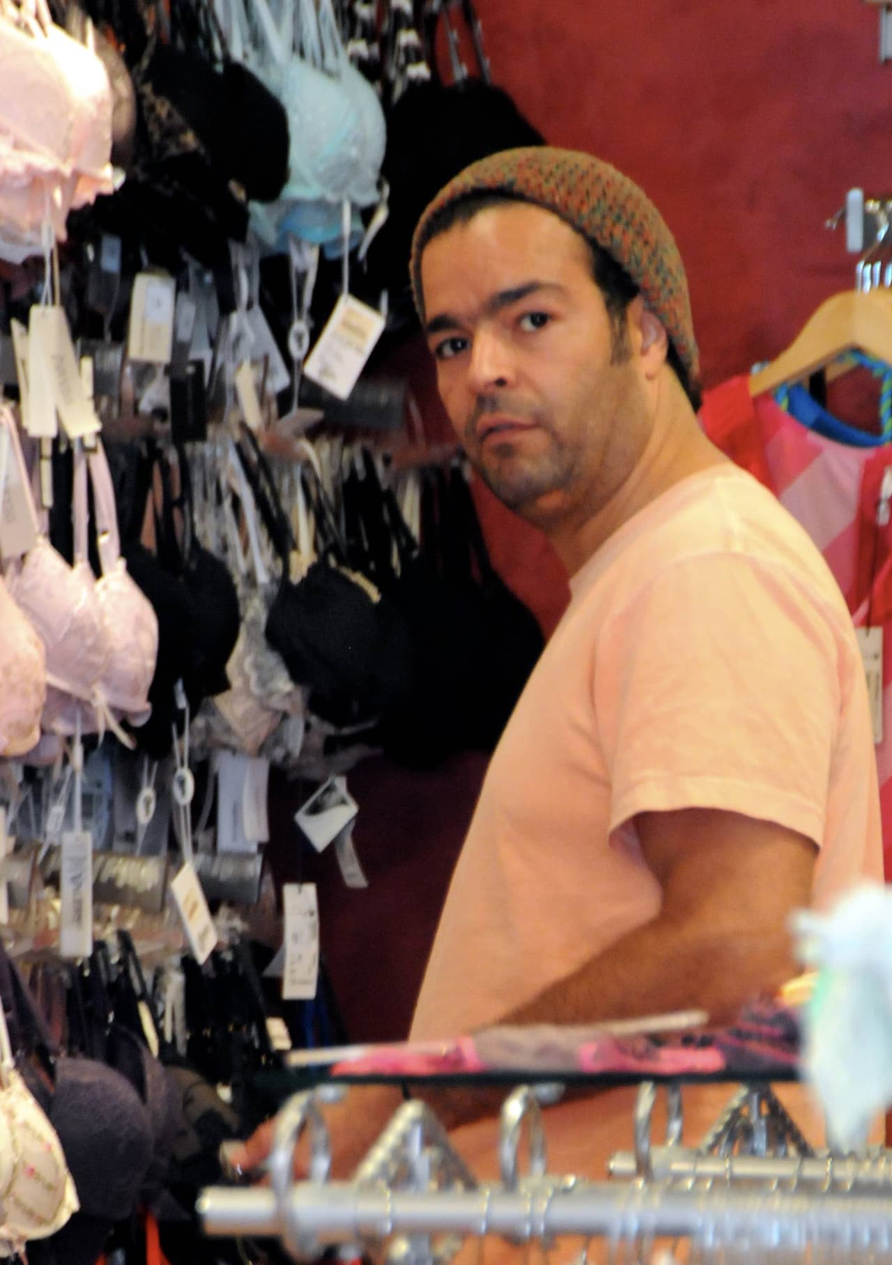 Pero es evidente que ya no hay rasgo de su atlética figura.