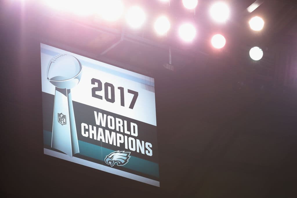 La principal razón era para darle la bienvenida a los campeones reinantes del Super Bowl, sus Philadelphia Eagles.