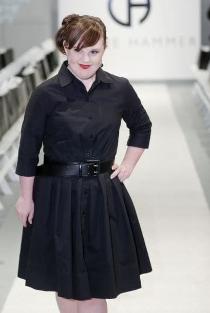 Otra de las modelos que causó sensación en el Fashion Week de Nueva York fue la actriz, Jamie Brewer.