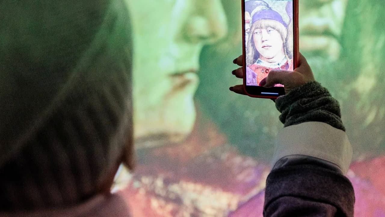 La 
<b>experiencia inmersiva de la Capilla Sixtina abrió en Austin </b>con reproducciones de gran formato que permiten apreciar de cerca los frescos originales del Vaticano.