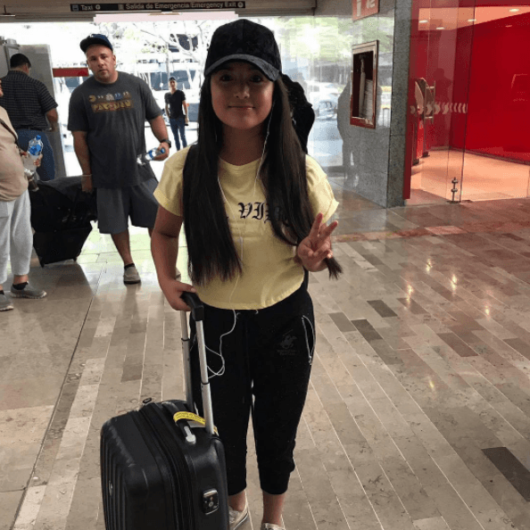 Uno de los personajes mexicanos que saltó a la fama en los últimos años fue Rubí Ibarra García, una jovencita que simplemente subió un vídeo la red de Youtube a manera de invitación para sus XV años.