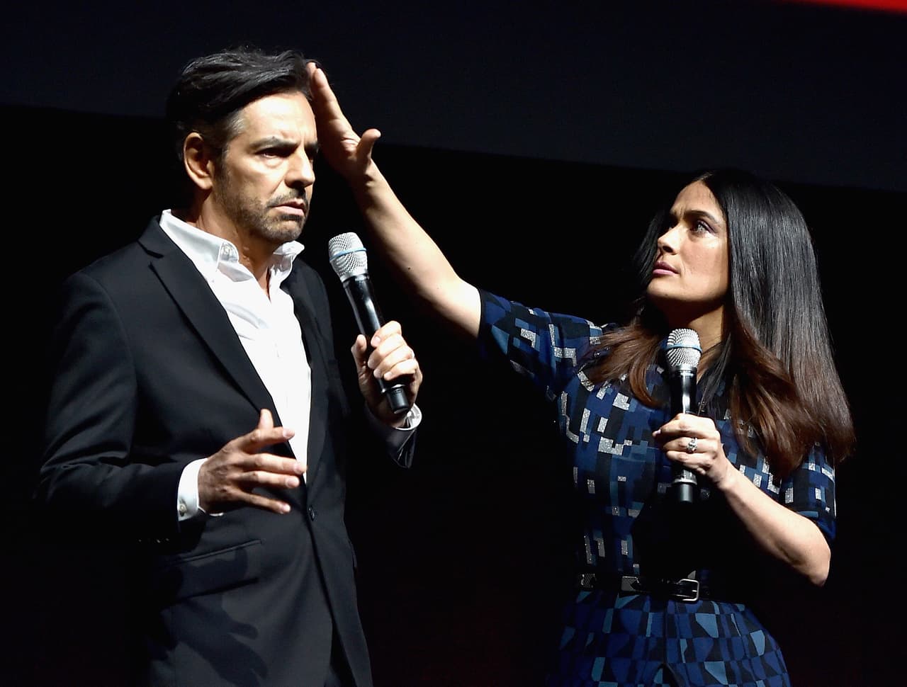 Salma Hayek y Eugenio Derbez decidieron revivir "el zape" en la cinta 'How to Be a Latin Lover'. ¿De qué se trata? Para que sepas es que lo llevaron a la pantalla gigante.