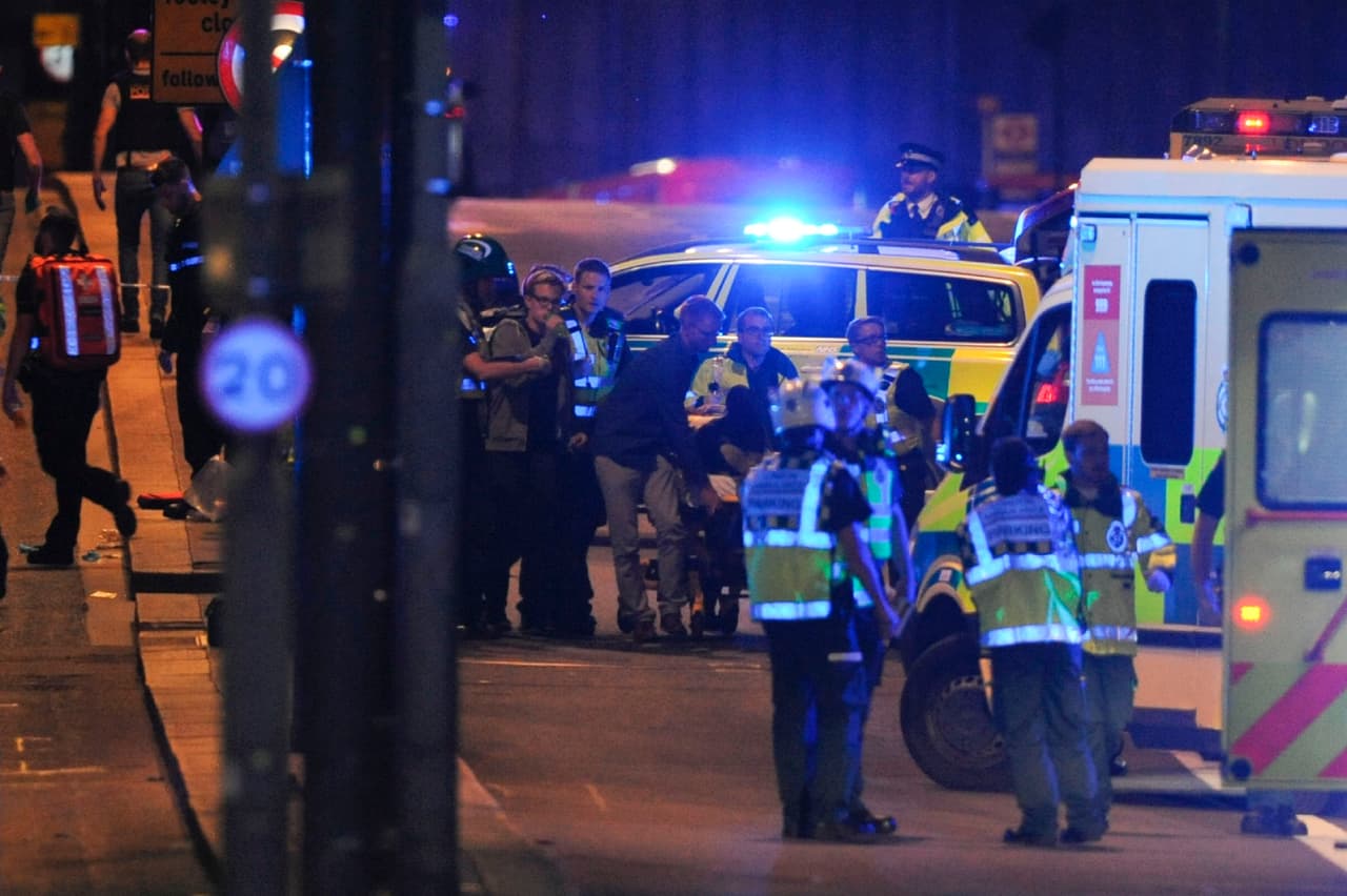 La policía metropolitana de Londres ha confirmado que los incidentes en London Bridge y Borough Market son declarados actos terroristas.