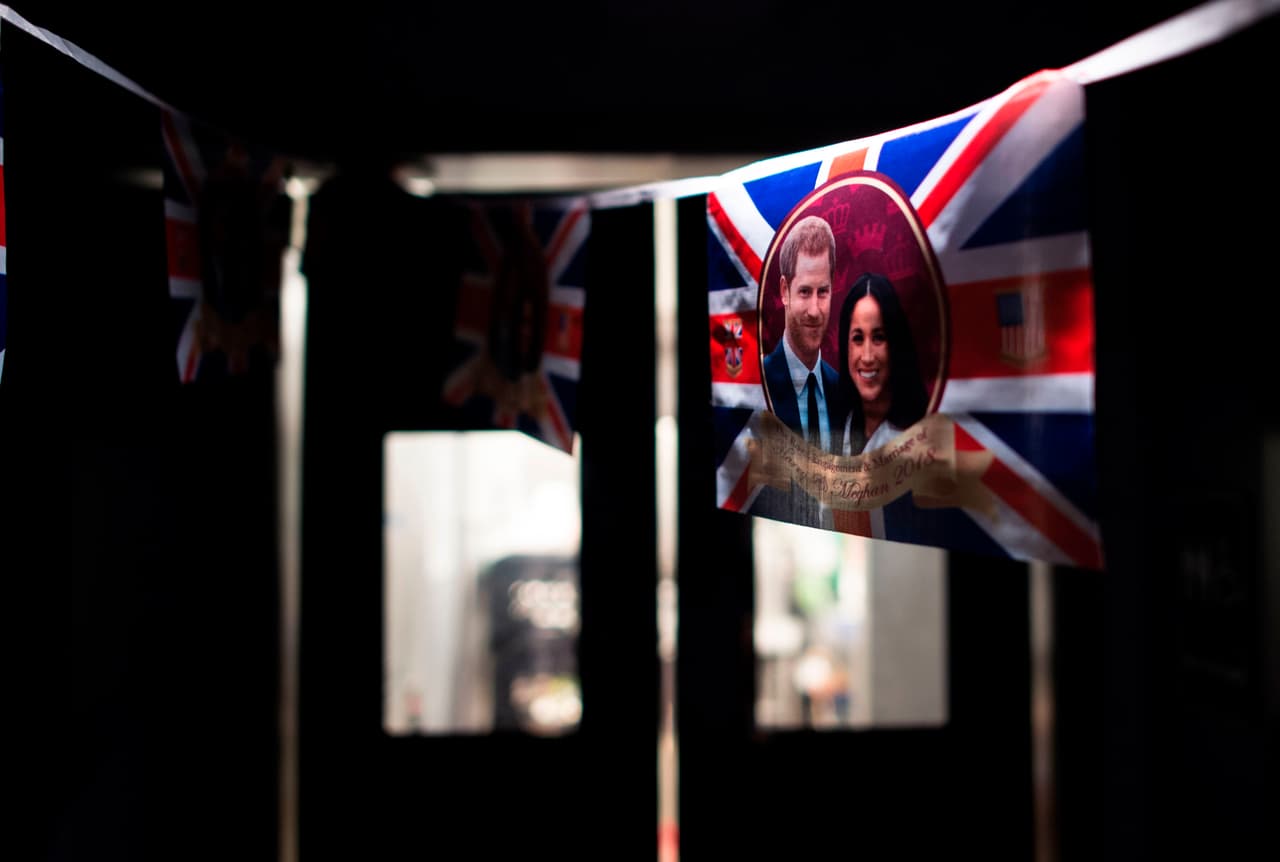 También tienen una solución para los plebeyos que no recibieron una invitación a la ceremonia que tomará lugar el sábado en la capilla St. George, en el castillo de de Windsor.