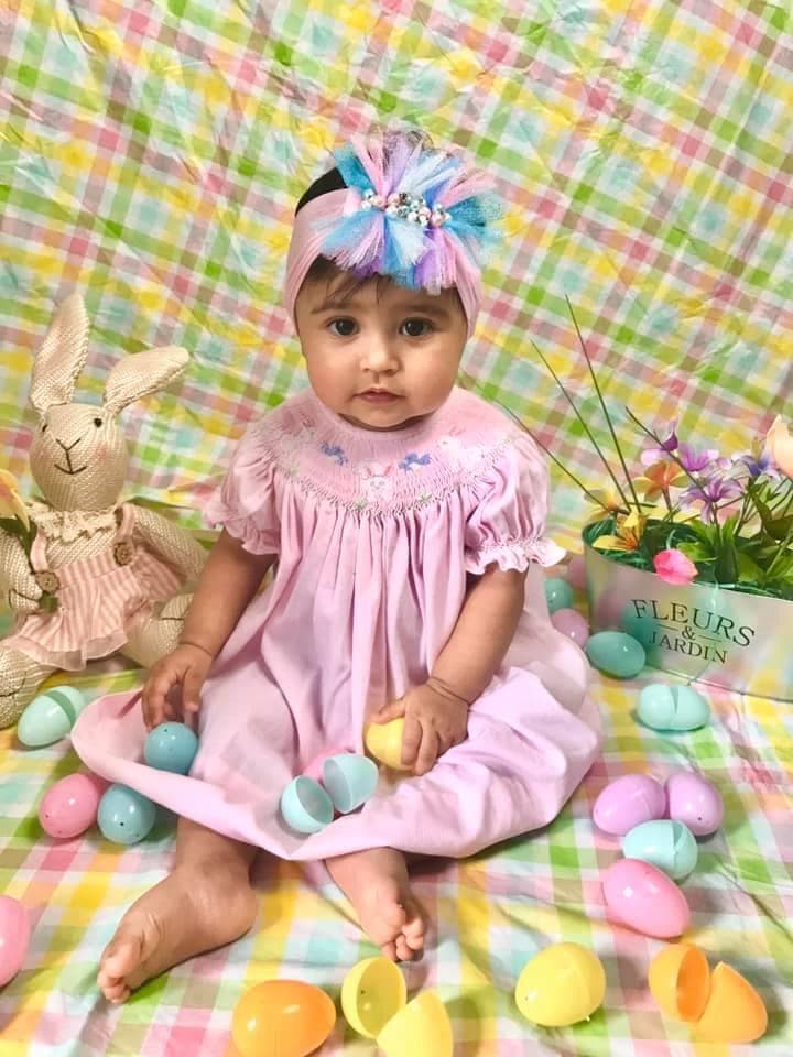 Set fotográfico en casa para guardar recuerdo de esta Pascua.
<br>