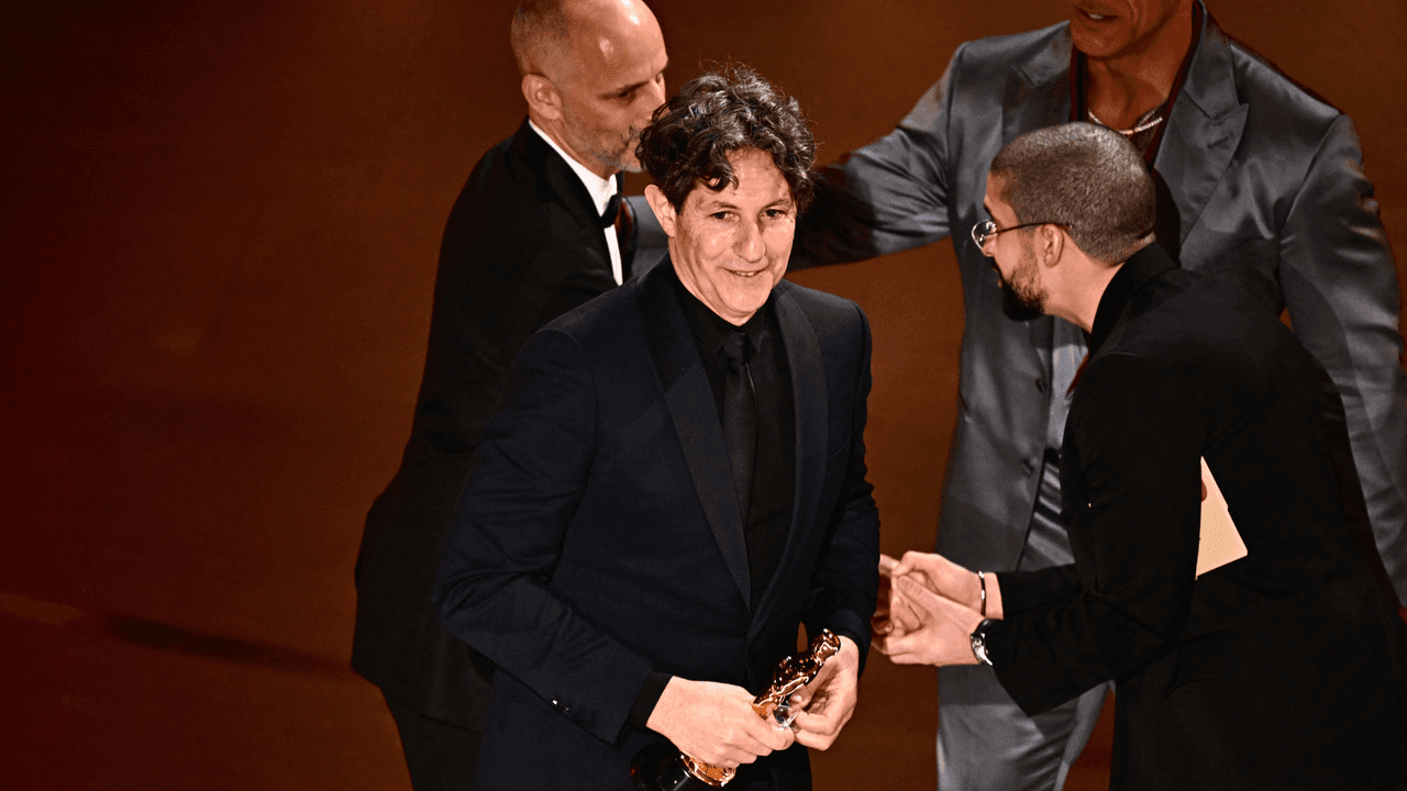 Jonathan Glazer en los Oscar 2024