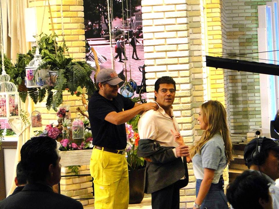 El Burro Van Rankin se deja consentir por el staff de HOY. (17 de agosto)