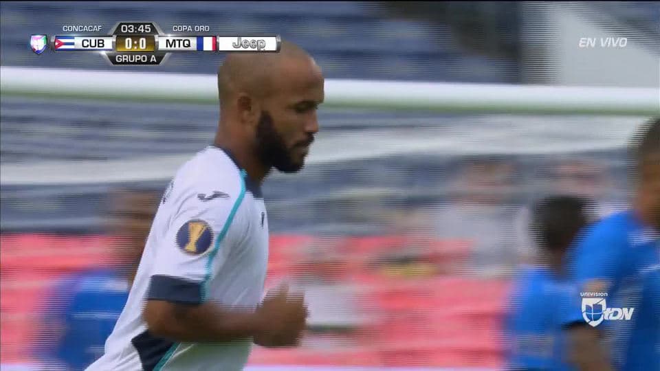 Tiro de esquina para Cuba