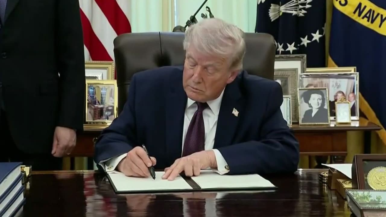 ¿Qué tanto pueden afectar los nuevos aranceles del gobierno Trump a la economía en EEUU?