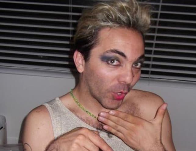 Las imágenes de Cristian vestido de mujer causaron revuelo por todos lados. **Foto tomada de Twitter.