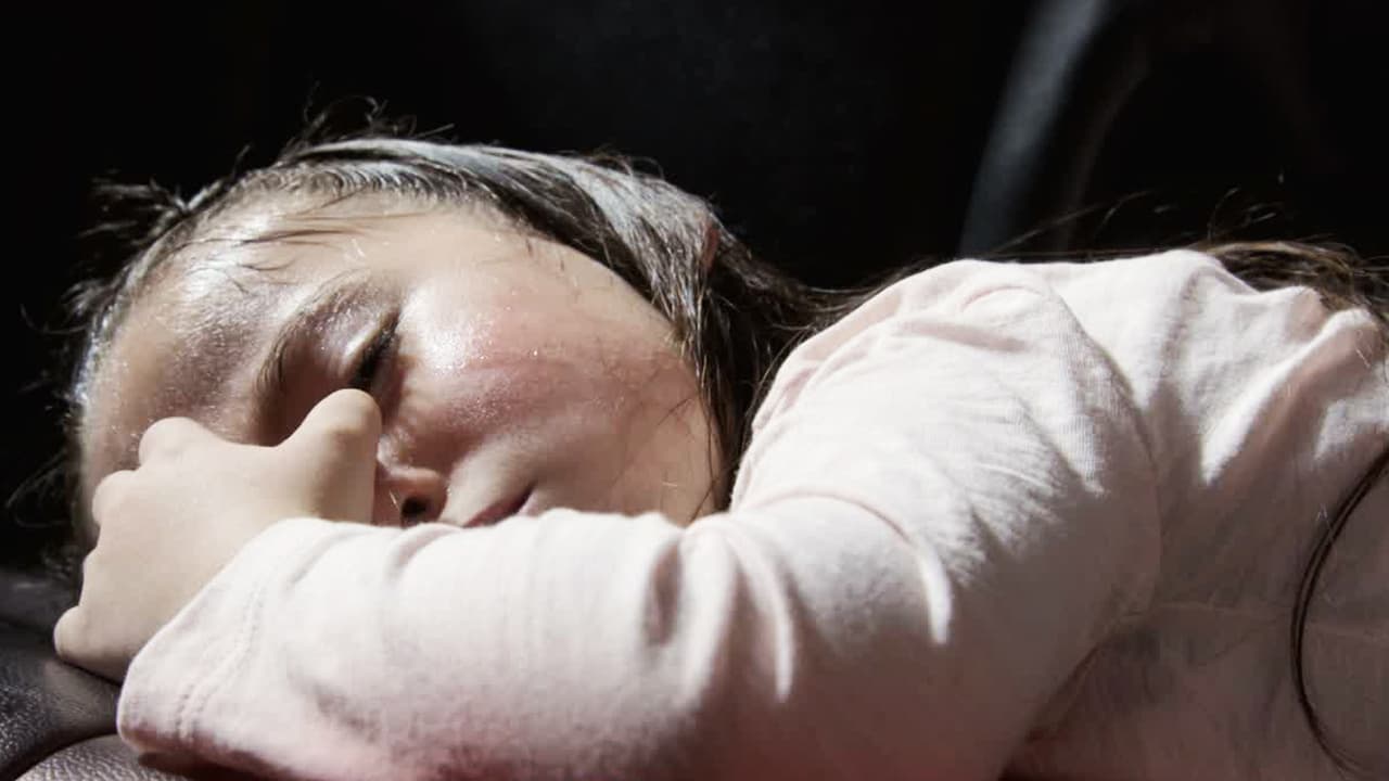 Después, sufrimos cuando Porfirio la secuestró por culpa de las mentiras de
<b><a href="http://www.univision.com/novelas/la-doble-vida-de-estela-carrillo/africa-zavala-es-morgana-santos-en-la-doble-vida-de-estela-carrillo">Morgana</a></b>.