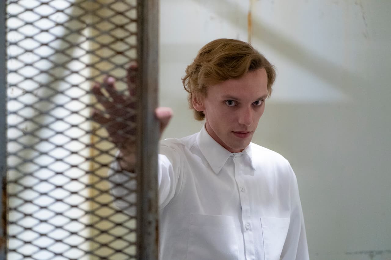 <b>Jamie Campbell Bower </b>
<br>Otro personaje nuevo en la cuarta temporada de la ficción de Netflix es Peter Ballard, quien se convierte en una pieza muy importante en el nuevo misterio del Upside Down.