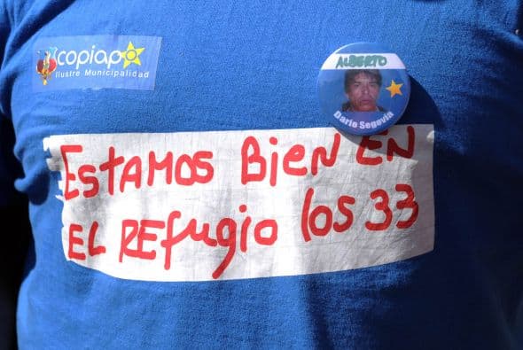 Si hemos esperado tanto, podemos esperar un poquito más", añadió, mientras Antonia Godoy, madre de Richard Villarroel, expresó su ansiedad, porque para ella el rescate supone dos nacimientos: el de su propio hijo y de su nieto.