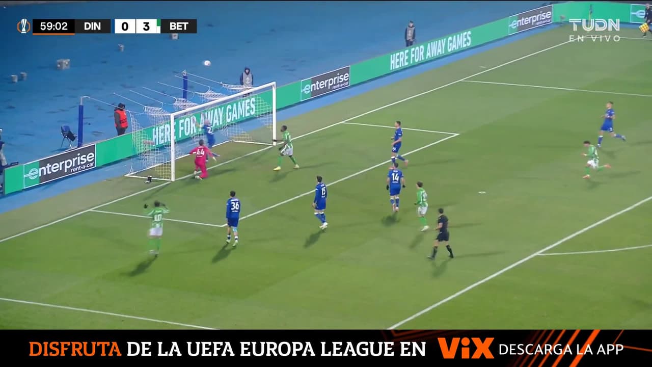 ¡MILAGRO EN LA LÍNEA! Dinamo Zagreb evita el cuarto gol del Betis de forma agónica