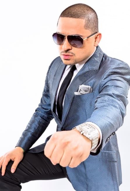 El intérprete de música regional mexicana está involucrado en este caso desde agosto pasado.