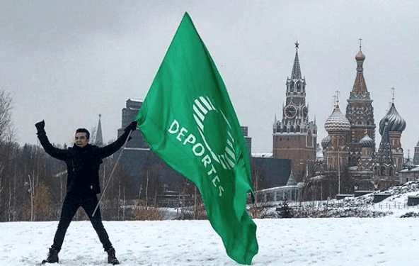 Actualmente el comediante se recupera en su hogar, pues le fue indicado guardar reposo absoluto por lo menos durante dos meses, por lo se quedará con las ganas de viajar a Rusia y ser parte del equipo de Televisa Deportes para la cobertura del Mundial de futbol.