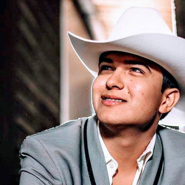 Ulises Chaidez y sus Plebes - "Te regalo"