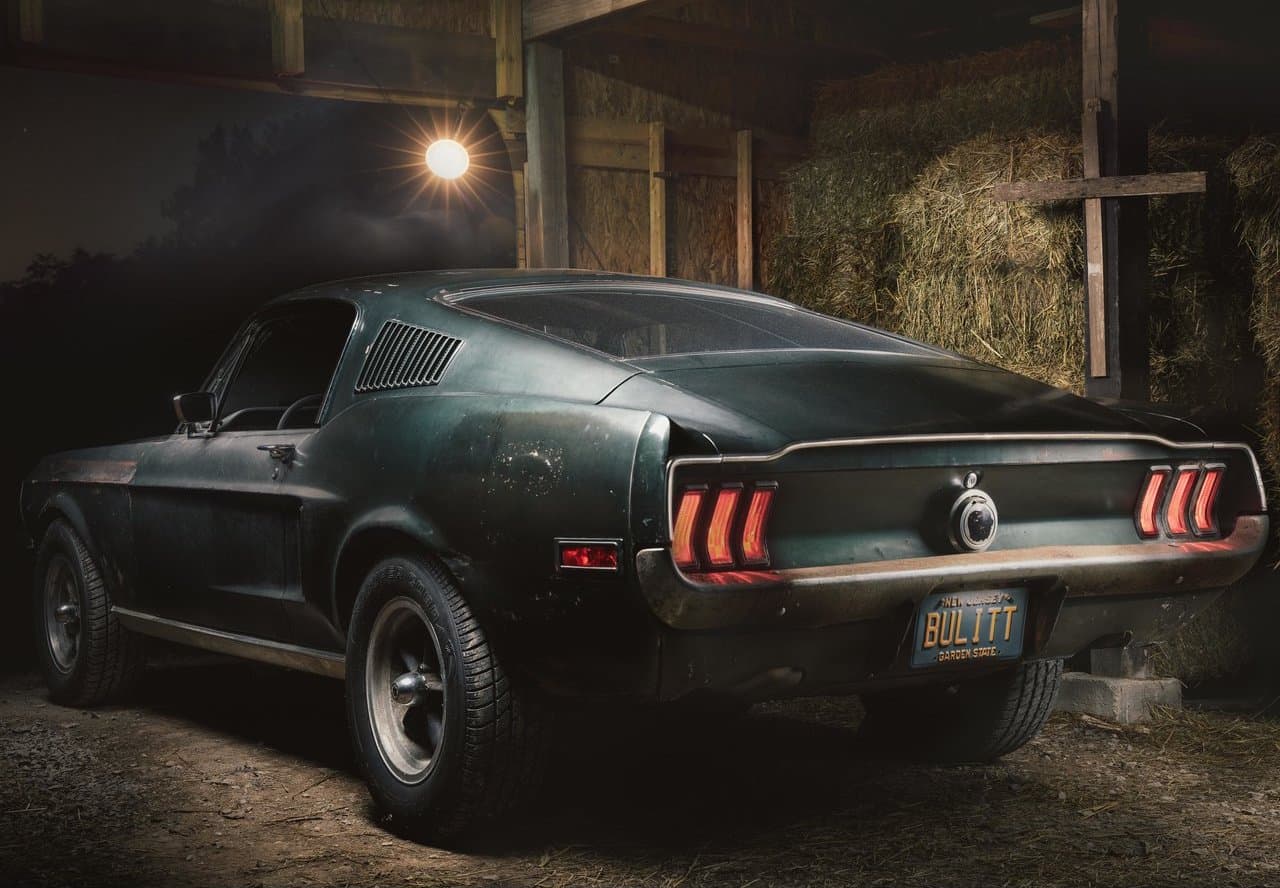 Las ofertas superaron los $3 millones en cuestión de segundos. Una persona presente en el evento y un postor vía telefónica se alternaron en efectuar la oferta más elevada durante varios minutos hasta que ganó el que daba instrucciones a través del teléfono, de quien no se reveló su nombre.