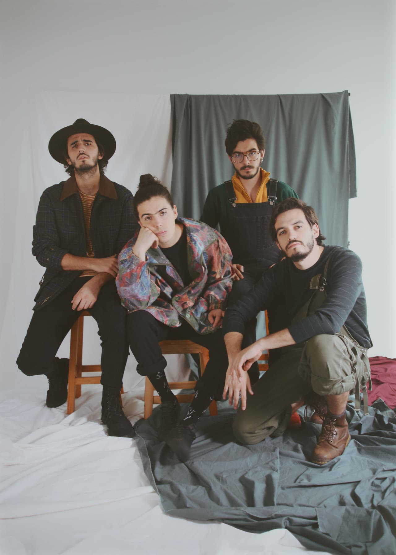 La banda colombiana de Morat además de estar en Noche de Estrellas, serán presentadores en la gran gala.