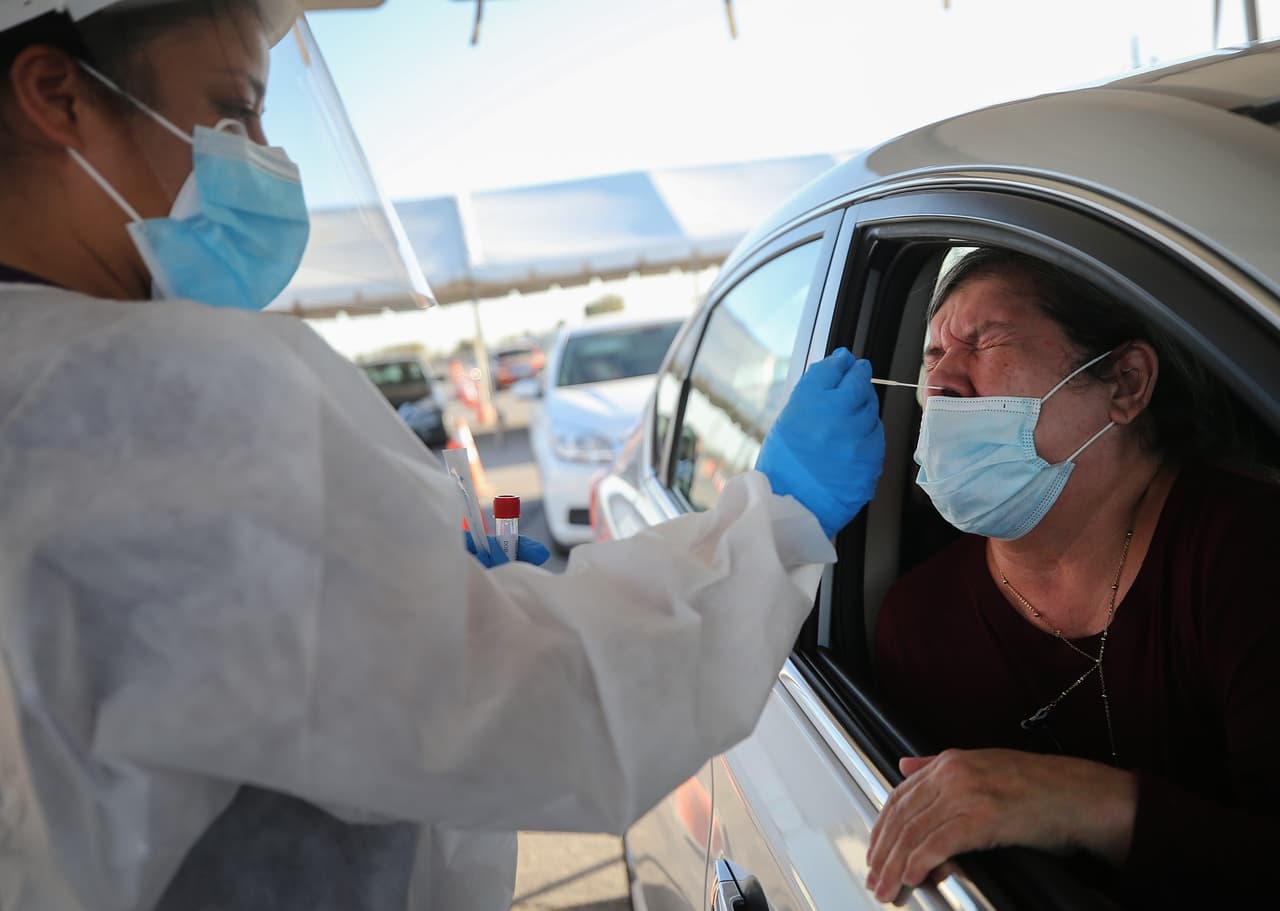 Estos son los centros de pruebas de covid-19 que permanecerán cerrados en Houston por el tiempo invernal