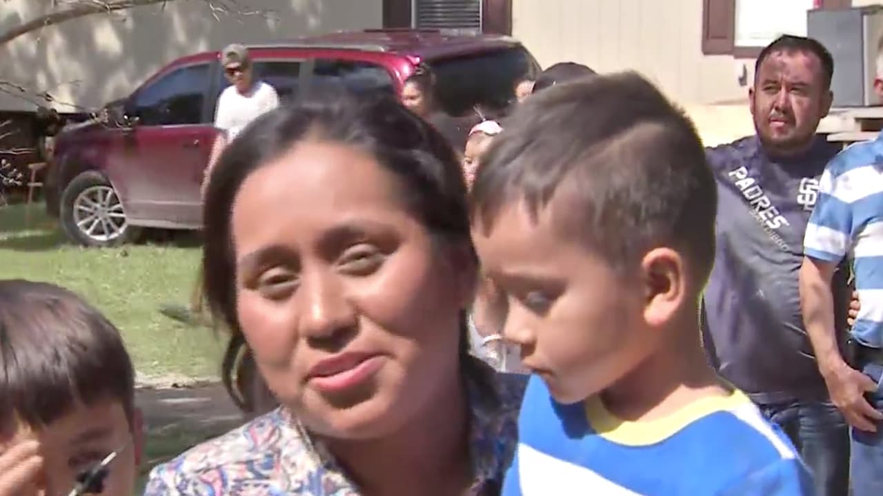 <b><a href="https://www.univision.com/local/houston-kxln/desapariciones-christopher-ramirez-3-anos-busqueda-condado-grimes-houston-texas">Araceli Núñez</a></b>, madre del pequeño Christopher, agradeció a todas las personas que participaron en la búsqueda del menor y dijo estar convencida de que lo ocurrido con su hijo "fue un milagro".