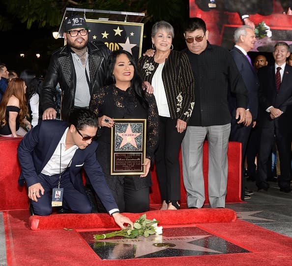 Después de su muerte, la cantante siguió conquistando fans y éxitos. El 3 de noviembre de 2017 su familia asistió a la ceremonia donde se develó su estrella en el prestigioso 'Hollywood Walk of Fame'.