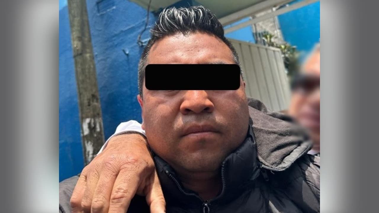 Un hombre es arrestado por matar a un perro al que arrojó a un cazo con aceite hirviendo: el animal agonizó por más de cinco horas