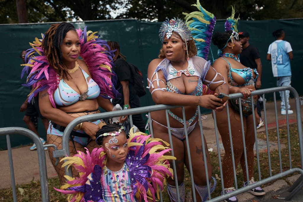 Durante 57 años, familias han formado parte de la celebración, única en su clase en la ciudad de Nueva York, por la fusión de culturas.