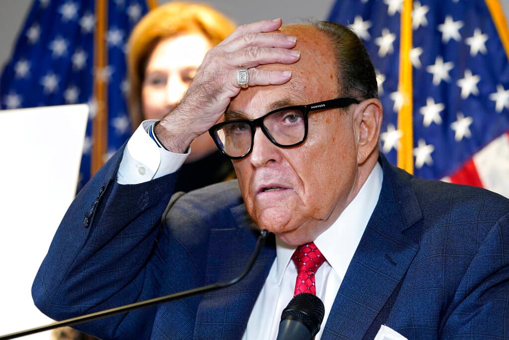 Rudy Giuliani asegura que, a pesar de lo que se ha divulgado en algunos medios recientemente, él no es alcohólico